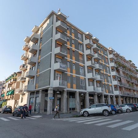 Cimiano Suite 22, New Apartment Milan Luaran gambar