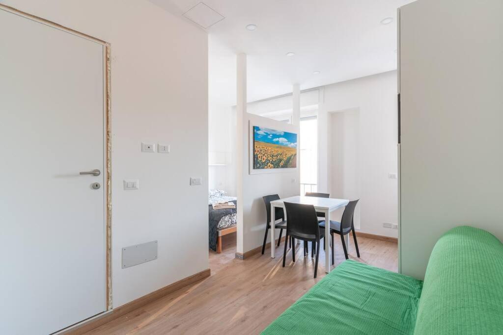 Cimiano Suite 22, New Apartment Milan Luaran gambar